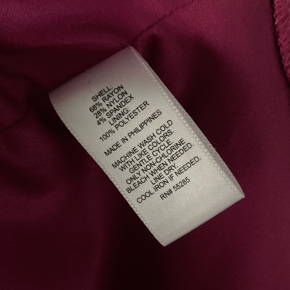 Express Crop Top - Picture 4 of 5